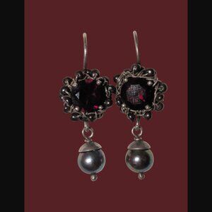 Beth Orduna Design 925 Sterling Natural Pearl Red Garnet 1.5" Dangle Earrings